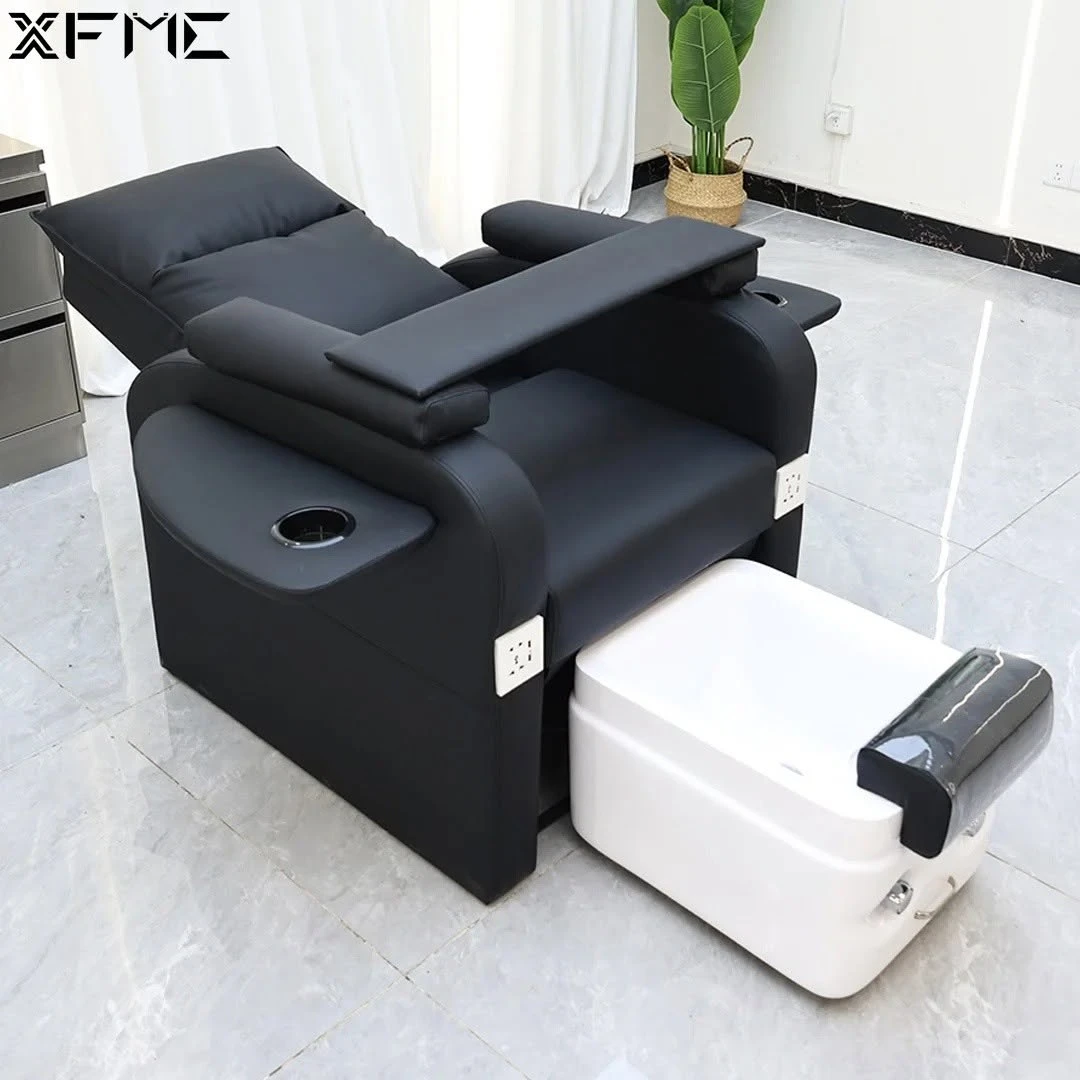 PEDICURE SPA CHAIR(FOOTSPA HAS NO BUBBLES) studio view 3